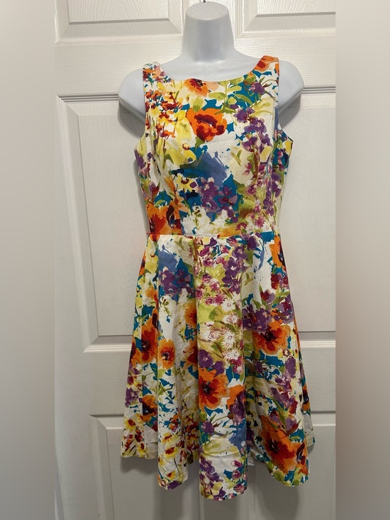 Black Label By Evan Picone Dresses & Skirts - Floral Fit & Flare Midi Dress in Multicolor